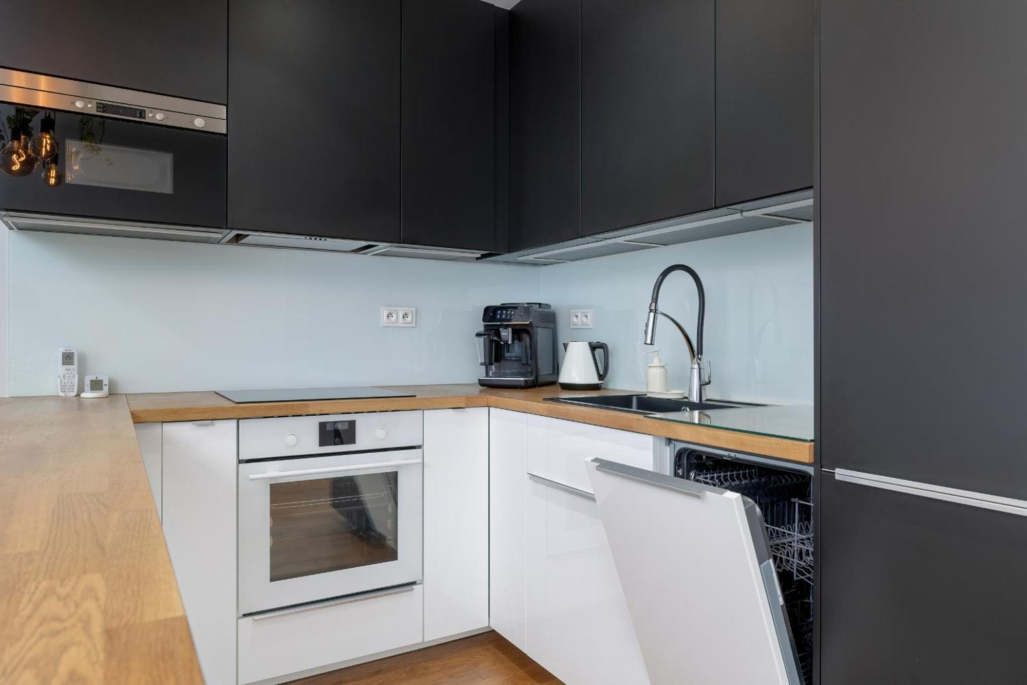Slusarska Modern With Balcony & Parking Cracow Zablocie By Renters Prestige * Cracovia