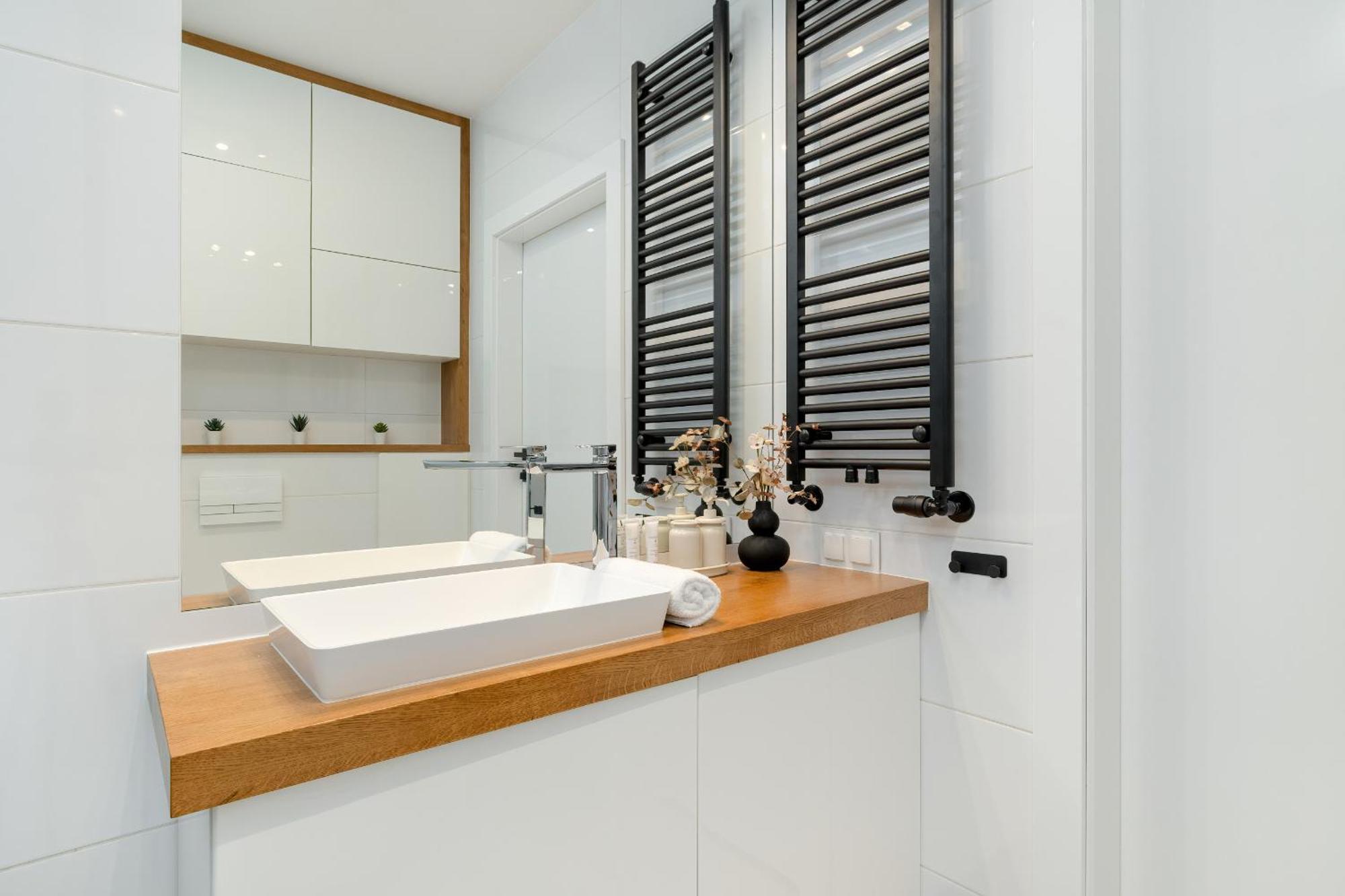 Appartamento Slusarska Modern With Balcony & Parking Cracow Zablocie By Renters Prestige Cracovia